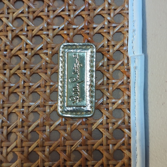 NWT Lilly Pulitzer St. Bart's Cane Clutch - Picture 7 of 8